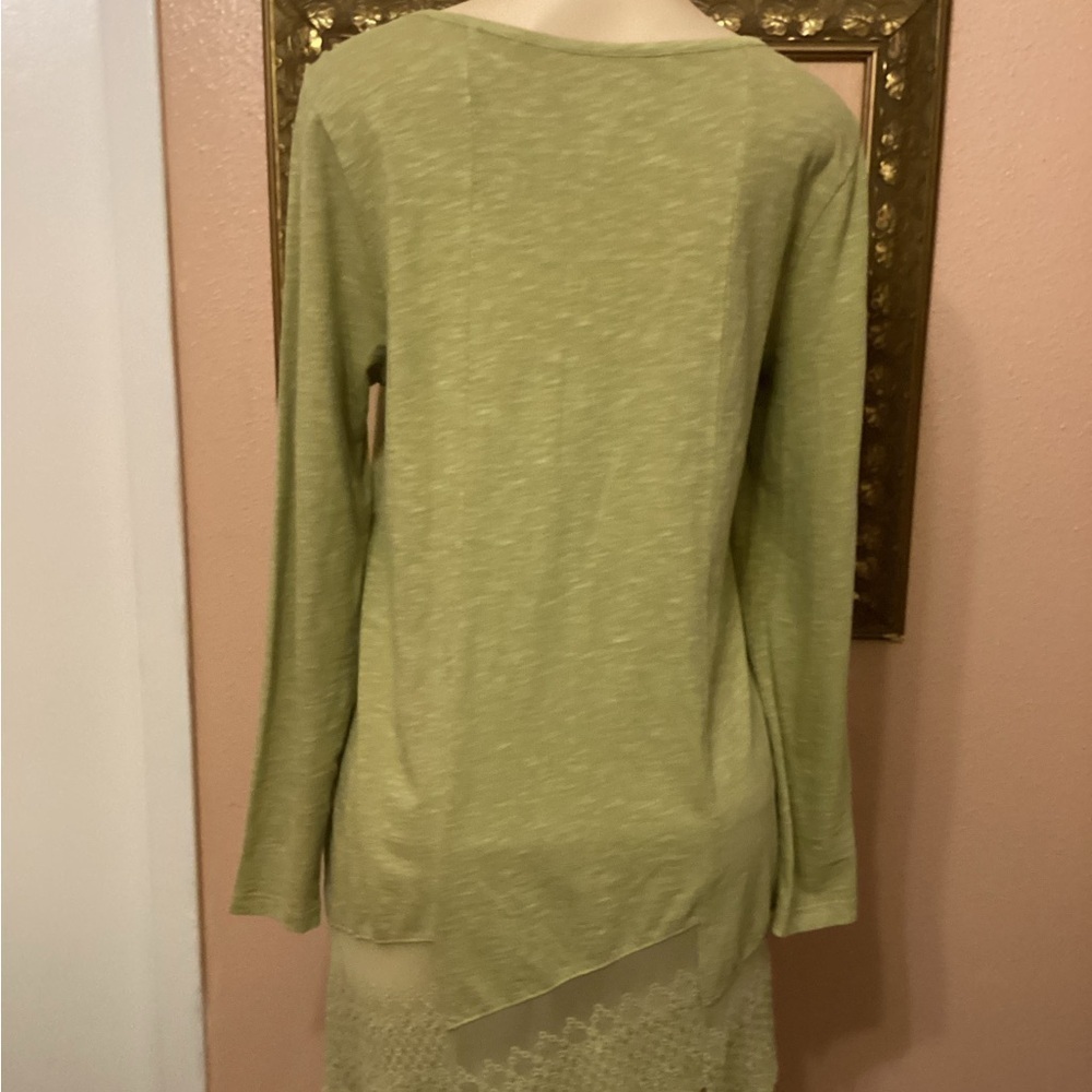 Soft Surroundings Asymmetrical Long Sleeve Lace Size Medium - Picture 6 of 13